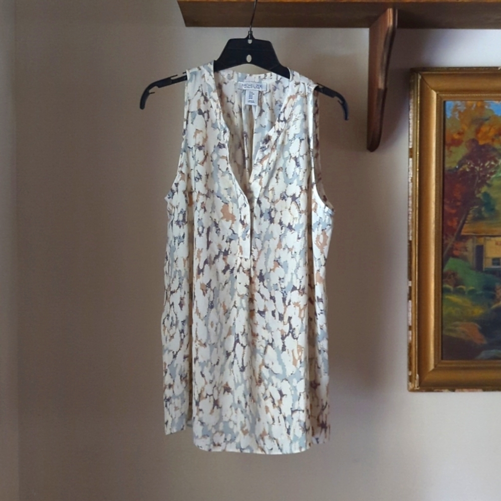 Ladies top